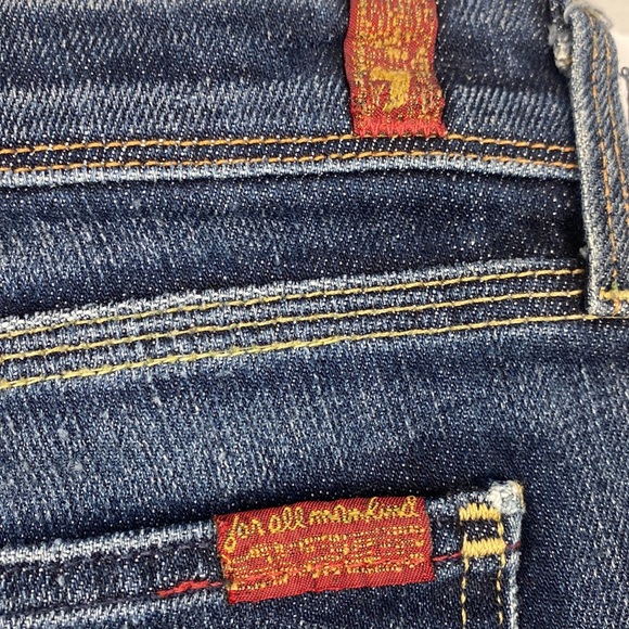 7 for all mankind Women’s Cropped Straight Leg Jeans - Picture 2 of 9